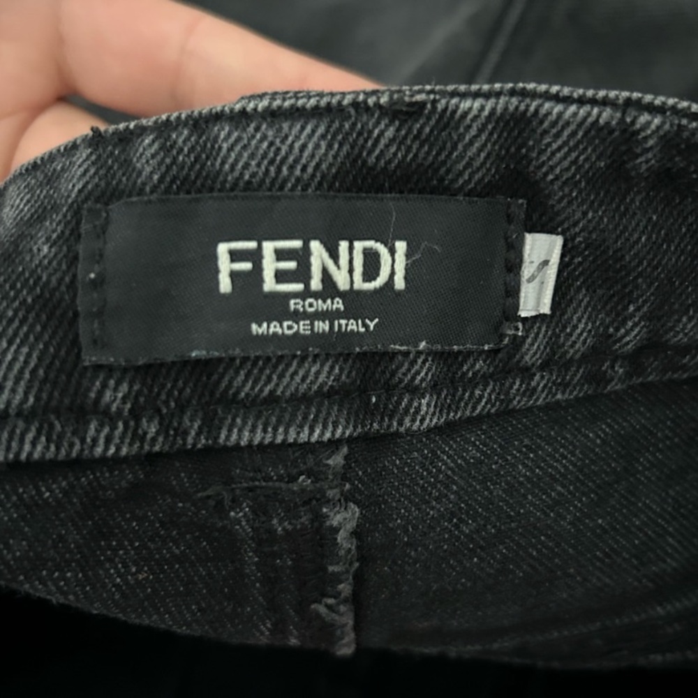 Fendi Logo Tape Black Denim Cutoff Shorts High
Waist Designer Sz S distressing - Picture 8 of 9